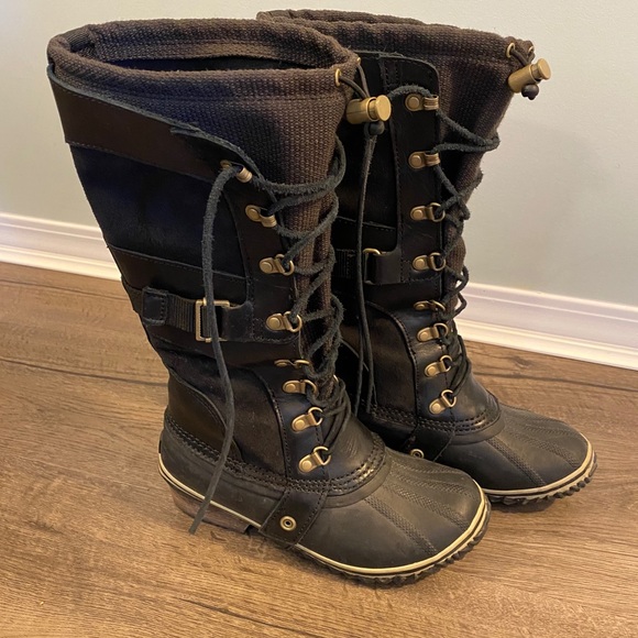 Sorel tall winter boots Conquest Carly w/ leather